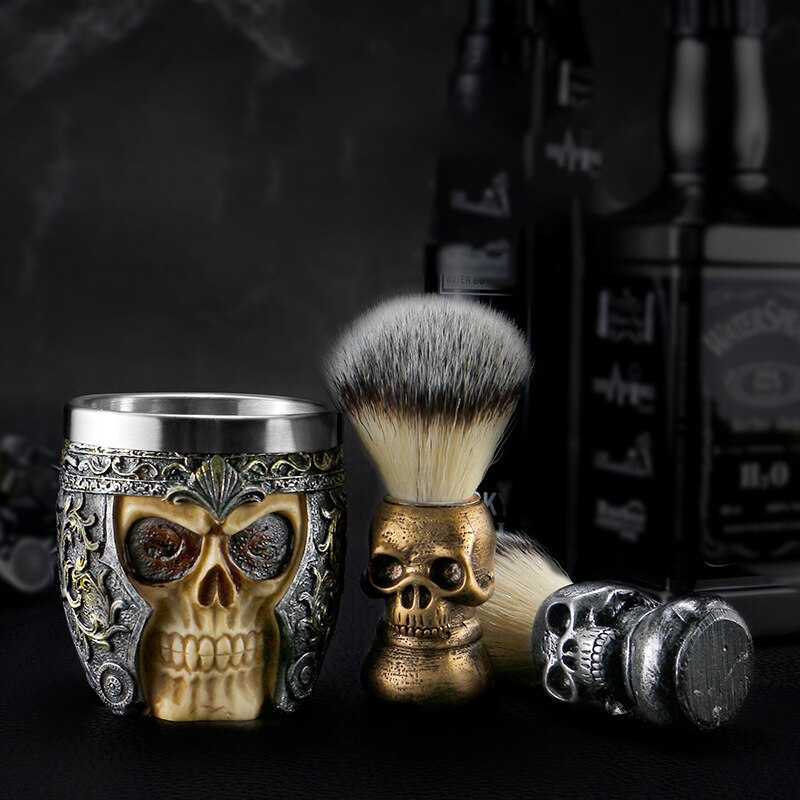 Pincel e Cuia para barbear estilo caveira!